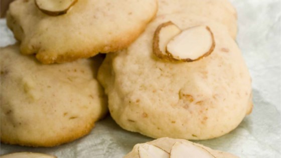 Almond Cookies I