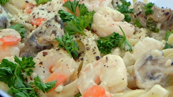 Shrimp Fettuccine Alfredo