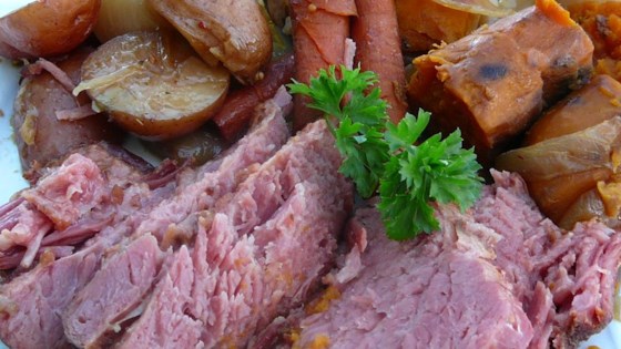 Stout Slow Cooker Corned Beef and Veggies