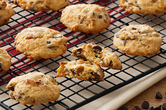 Sour Cream-Chocolate Chip Cookie Recipe