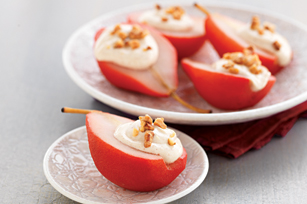 Poached Pears with Spiced Cream