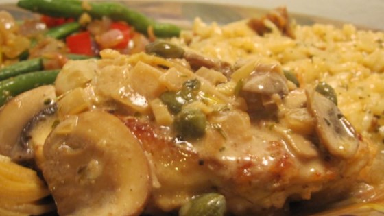 Romantic Chicken with Artichokes and Mushrooms