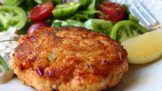 Chef John's Fresh Salmon Cakes