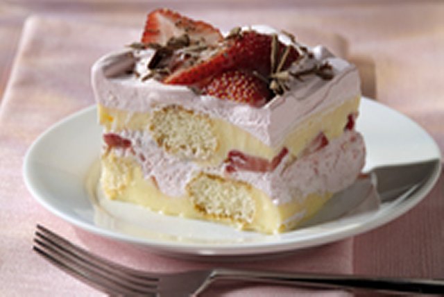 Layered Strawberry Tiramisu