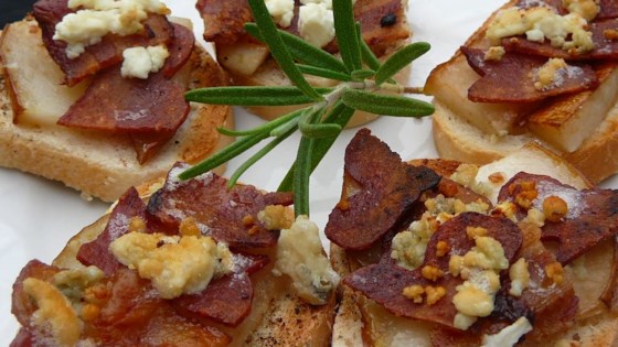 Blue Cheese, Bacon and Pear Brunch Sandwiches