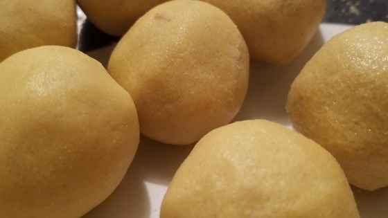 Besan Laddu