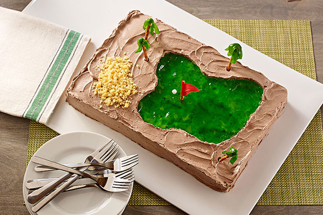 Hole-in-One Golf Cake