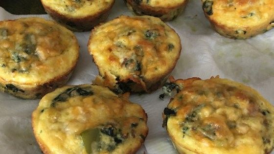 Low-Carb Bacon Spinach Egg Cups