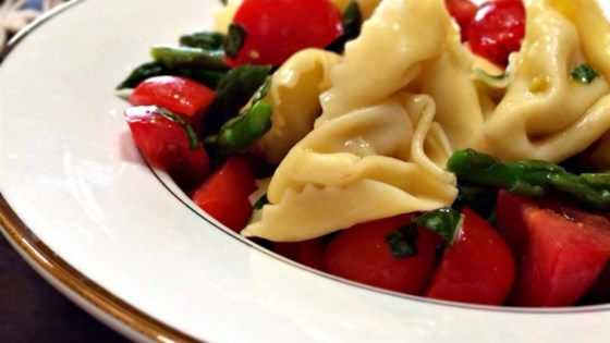 Simple Yet Yummy Tortellini Salad